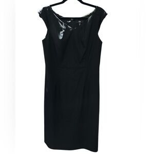 Chic Black Cap Sleeve Dress